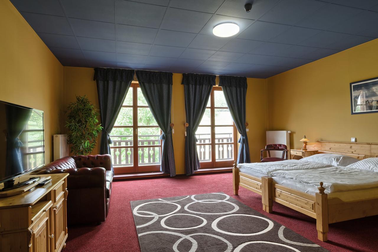 Casino & Hotel Eldorado Ceska Kubice Dış mekan fotoğraf